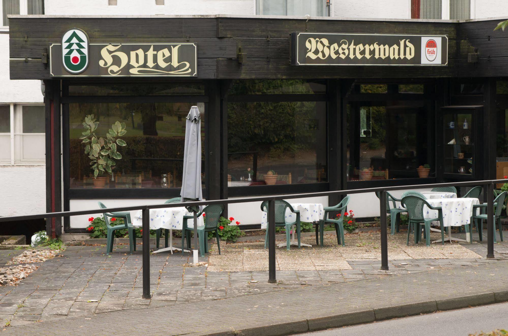 Landhotel Westerwald Ehlscheid Экстерьер фото