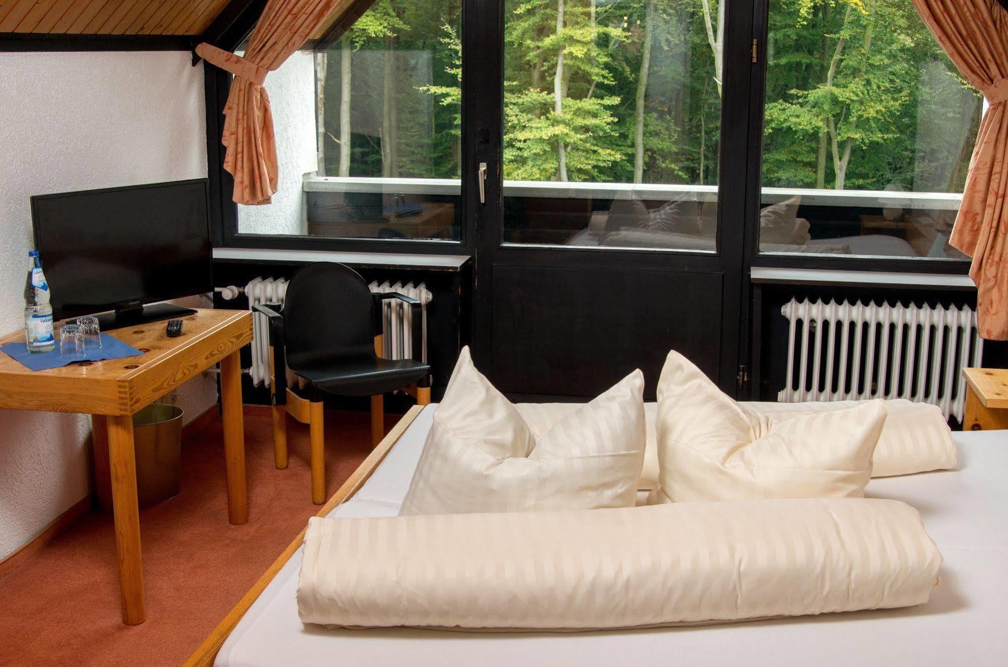 Landhotel Westerwald Ehlscheid Экстерьер фото