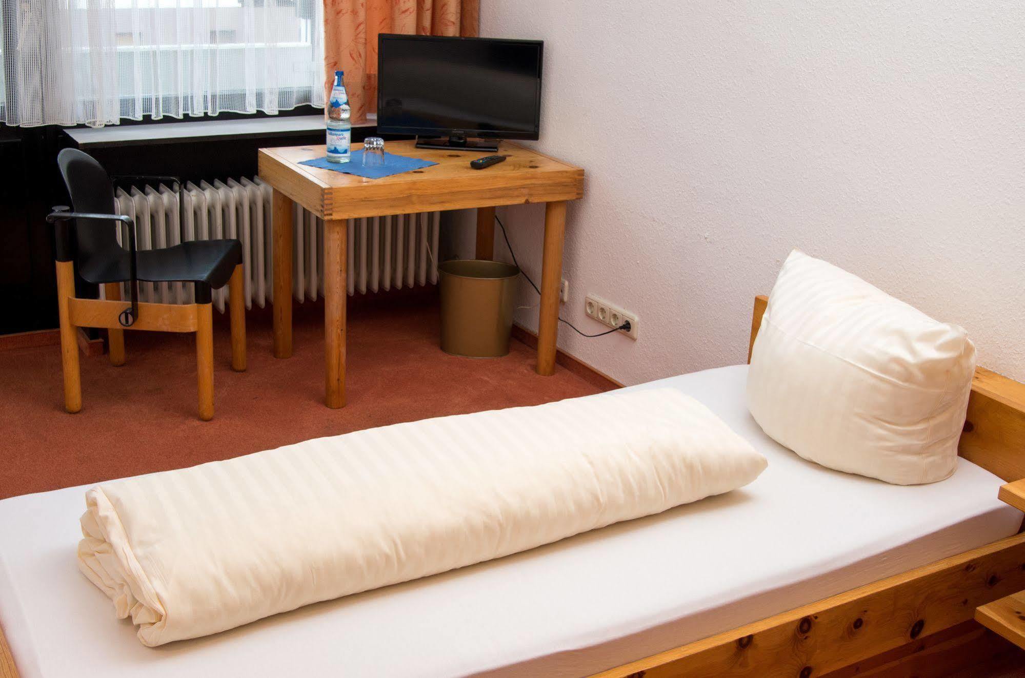 Landhotel Westerwald Ehlscheid Экстерьер фото